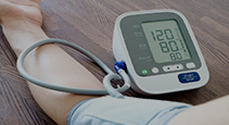 جهاز مراقبة ضغط الدم