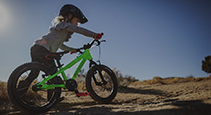 Kids' Cycles & Accessories